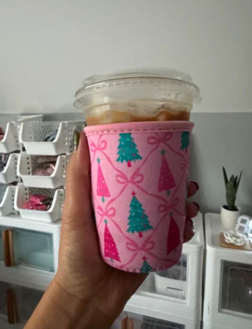 Pink Christmas Trellis Coozie