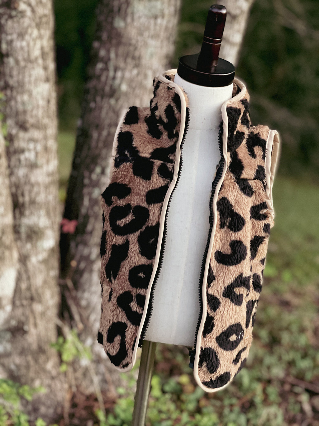 Girls Leopard Sherpa Vest