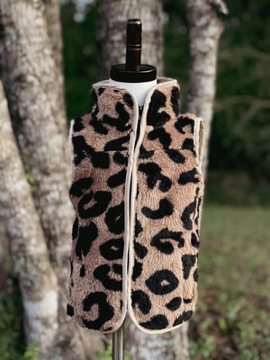 Girls Leopard Sherpa Vest